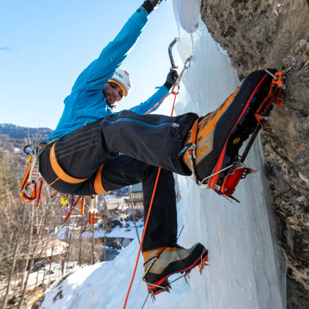 Break perfectionnement cascades de glace dans le Queyras